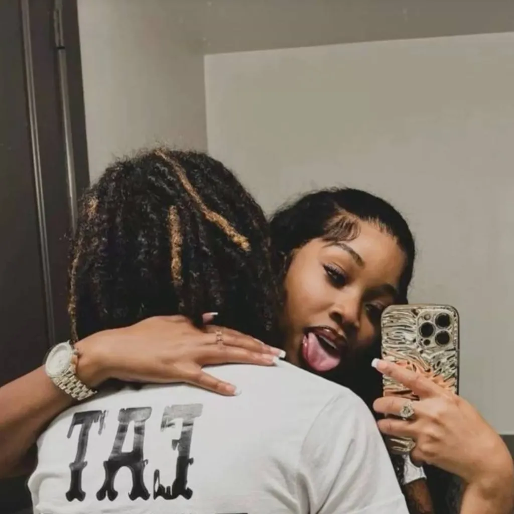 chat with ai character: Tony 