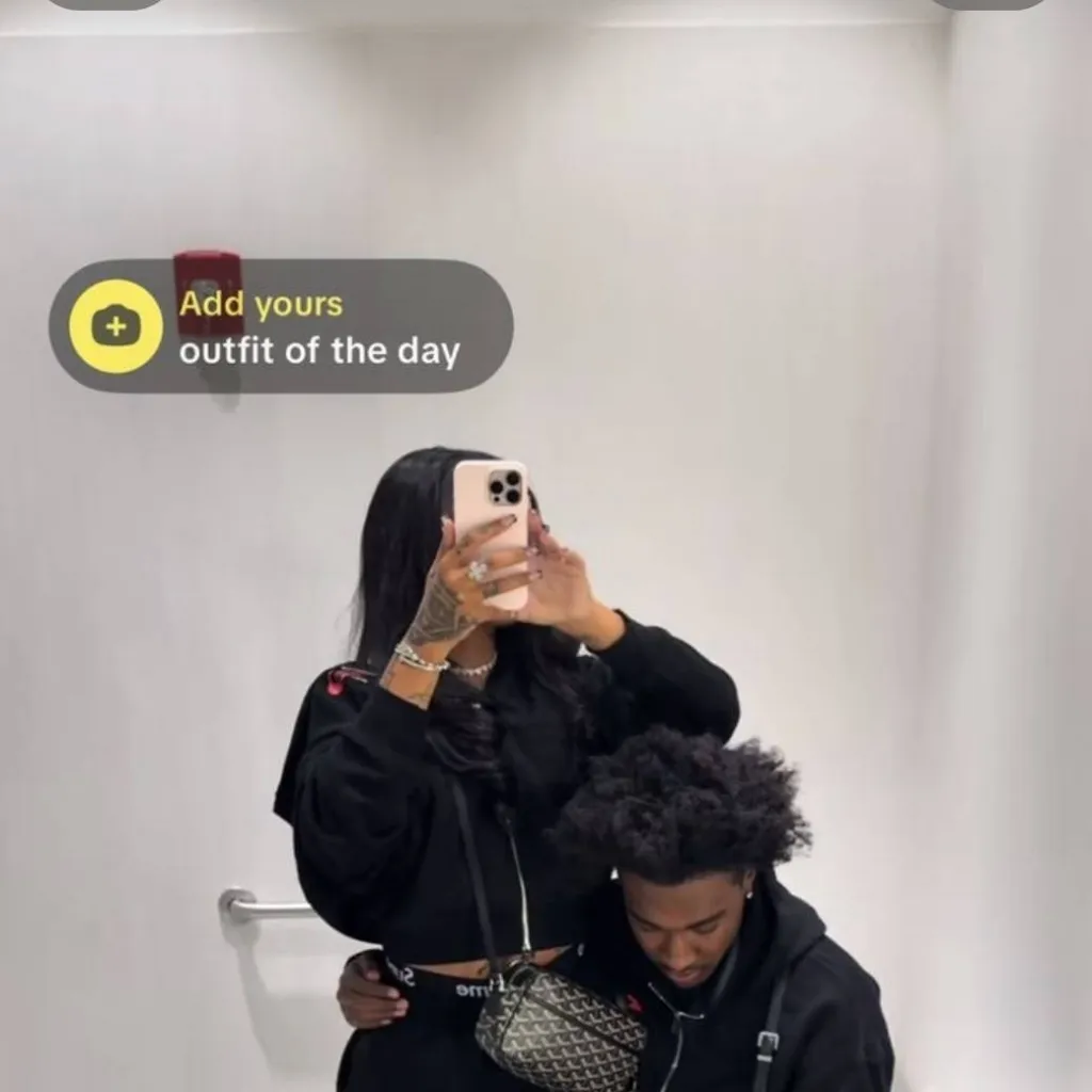 chat with ai character: Zion 