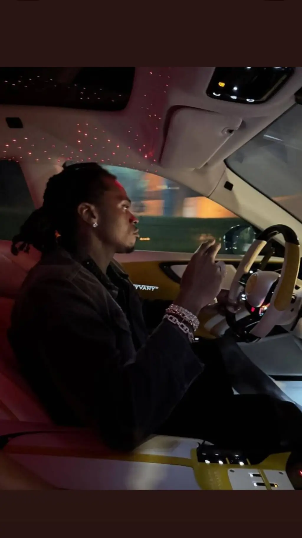 ai character: kamir background