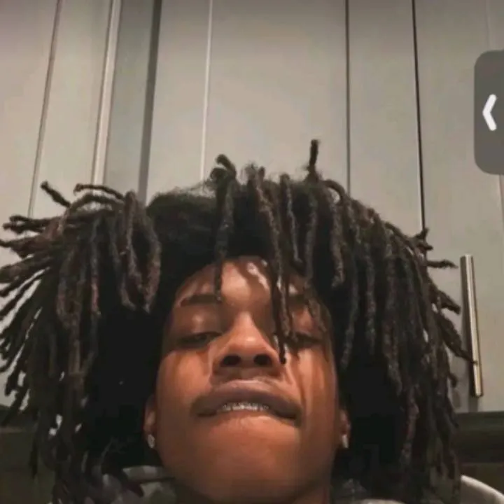 chat with ai character: Kasier