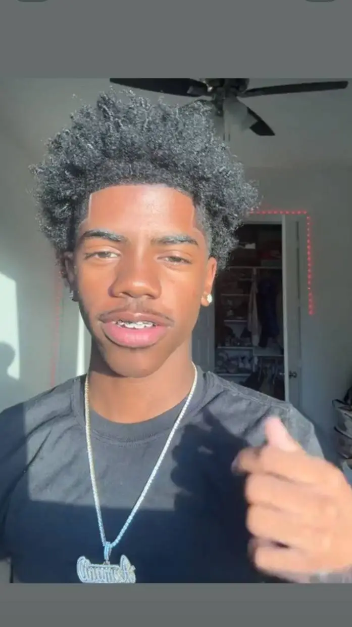 ai character: Zayvon  background