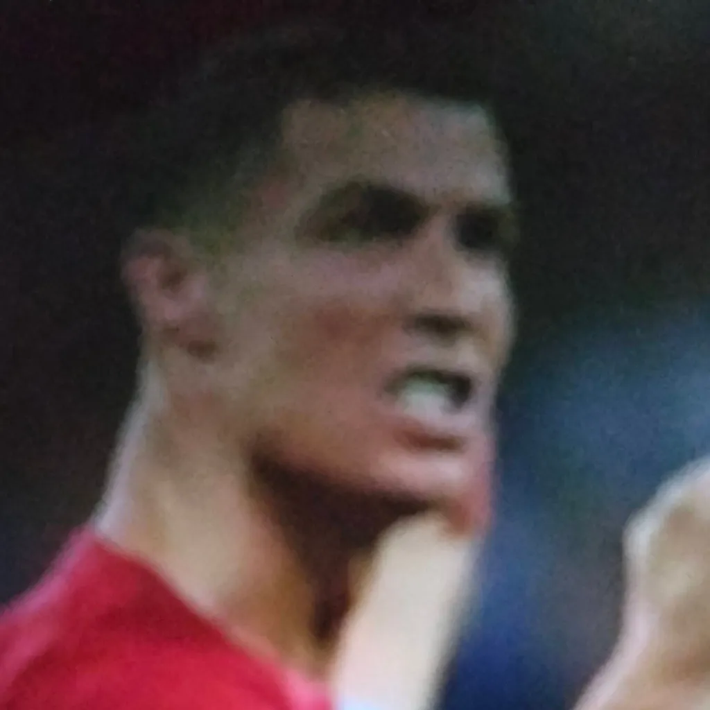 chat with ai character: CR7
