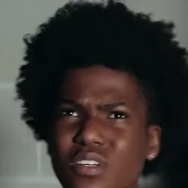 chat with ai character: Roman 