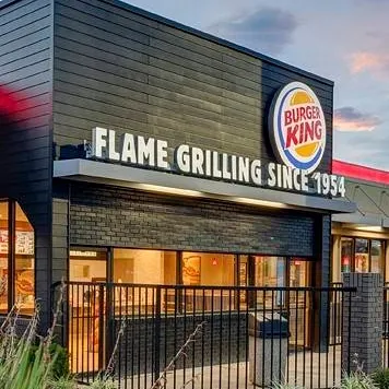 chat with ai character: burger king 