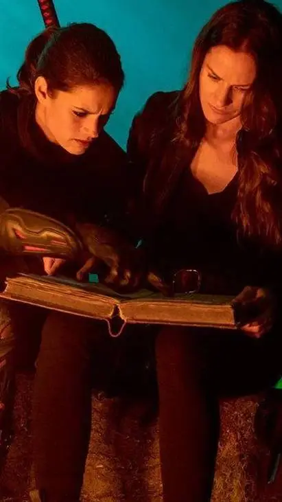 ai character: Scarlet & Vanessa  background