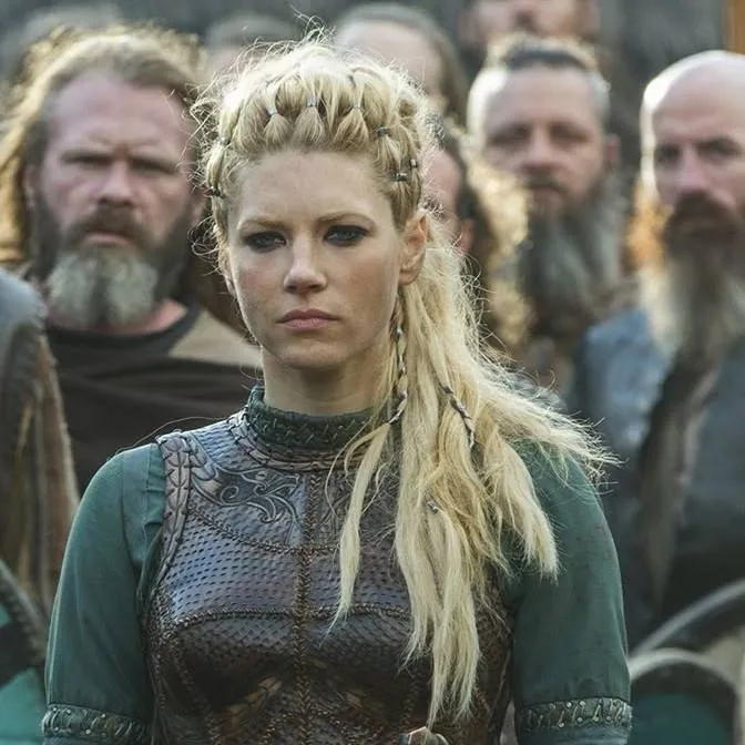 chat with ai character: Lagertha Lothbrok