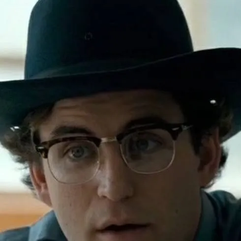 chat with ai character: Phil Callahan