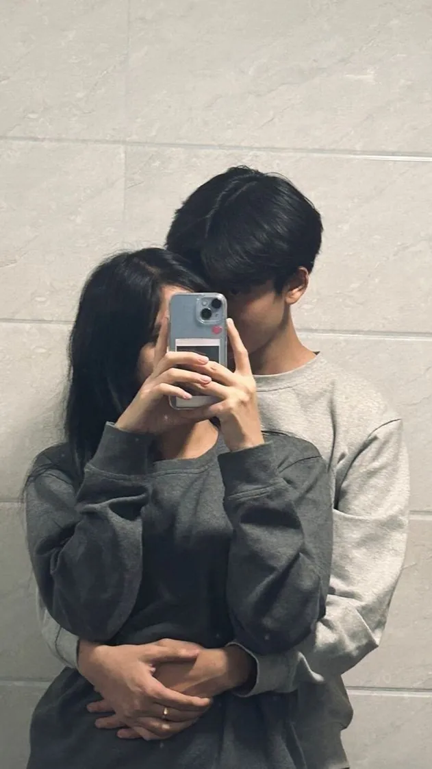 ai character: Luke  background