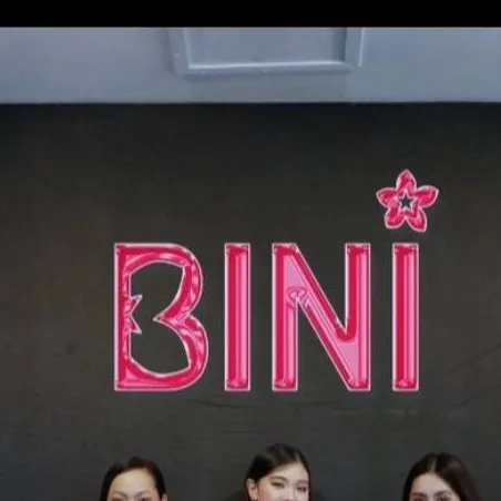 chat with ai character: Bini