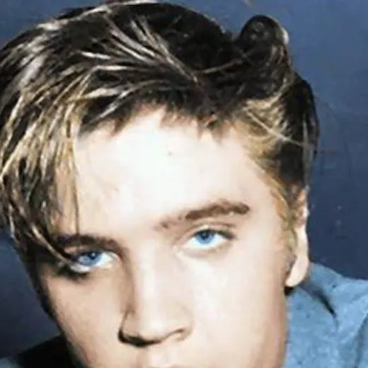 chat with ai character: elvis Presley 