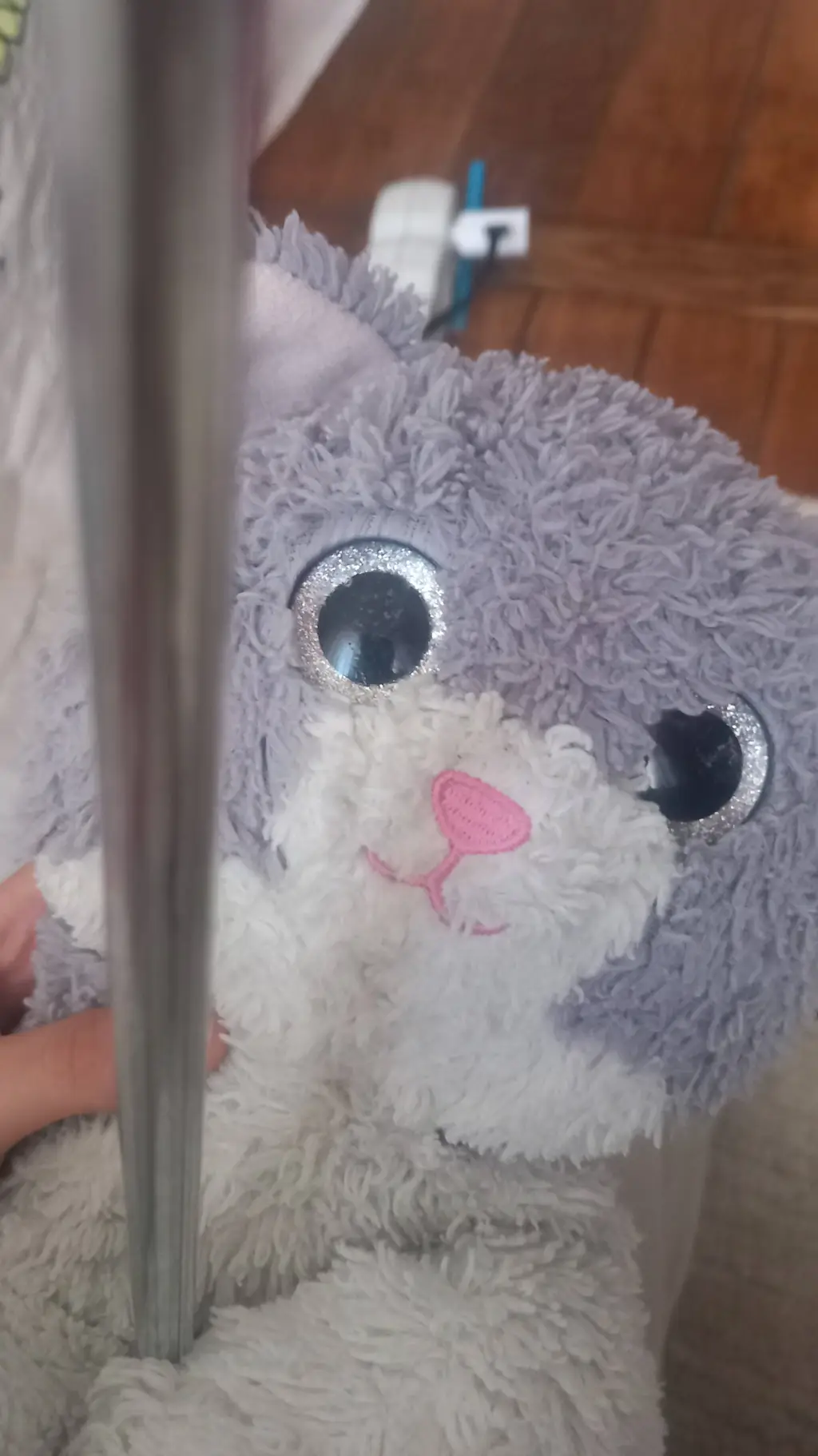 ai character: pdp brainrot background