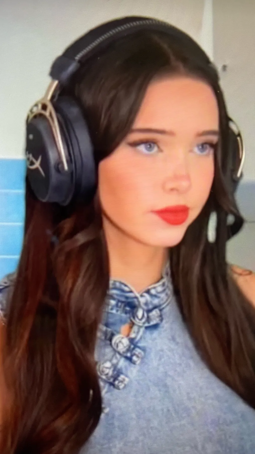 ai character: Lydia background