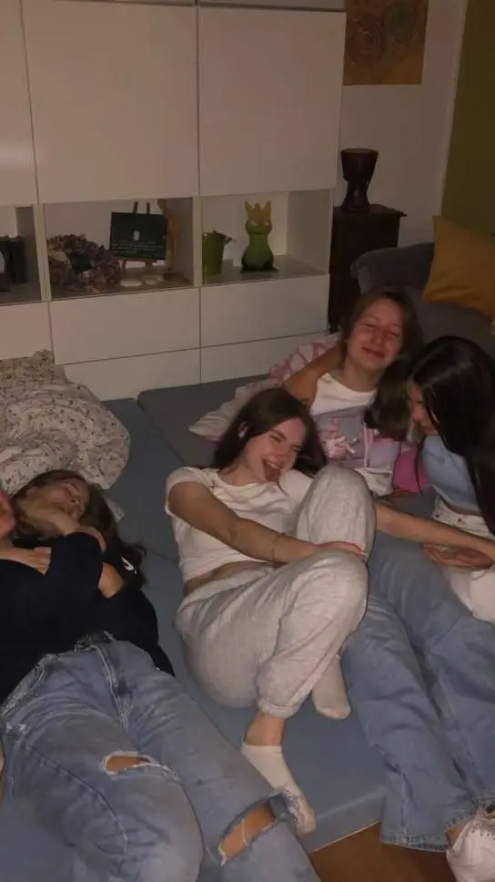 ai character: Trip  background