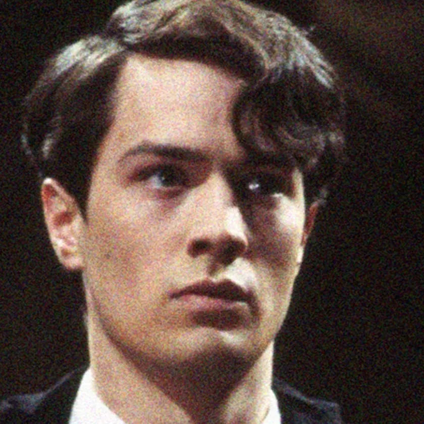 chat with ai character: Tom riddle