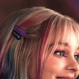 chat with ai character: Enid 