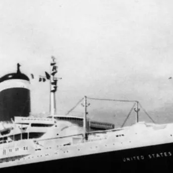 chat with ai character: SS United States