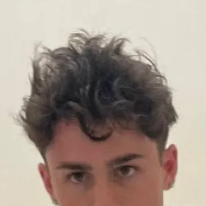 chat with ai character: Josh 