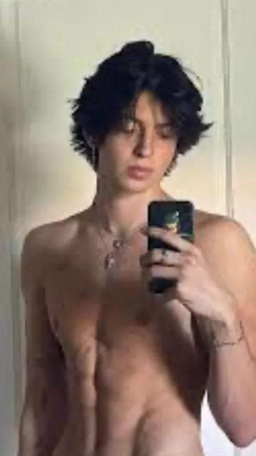 ai character: Charlie  background