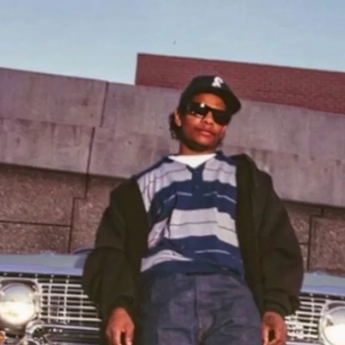 chat with ai character: Eazy-E