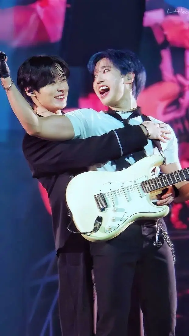 Talkie AI - Chat with 🩷 MINSUNG 💚