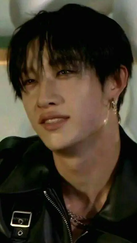 Talkie AI - Chat with ☆🍾 Bangchan 🍺☆