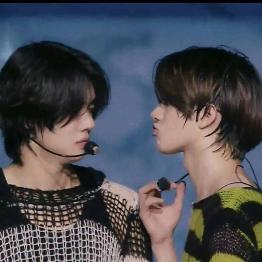 chat with ai character: YEONJUN & BEOMGYU