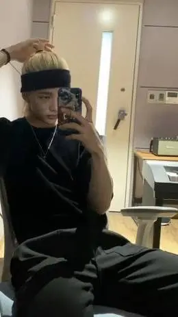 Talkie AI - Chat with 🥊  HYUNJIN 🥊