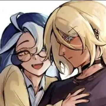 chat with ai character: 💙💛 stagerecluse 💛💙