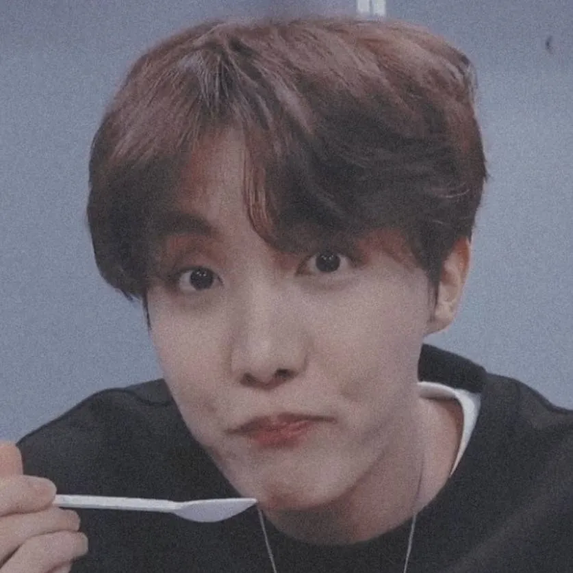 chat with ai character: J-Hope BTS