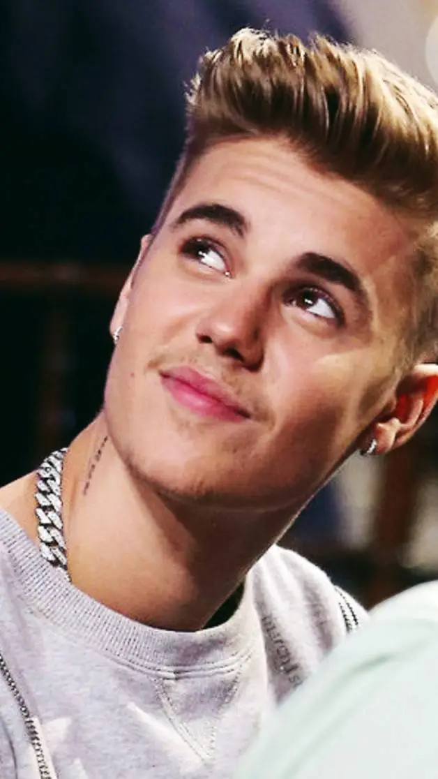 ai character: justin bieber background