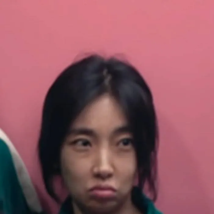 chat with ai character: Player 184