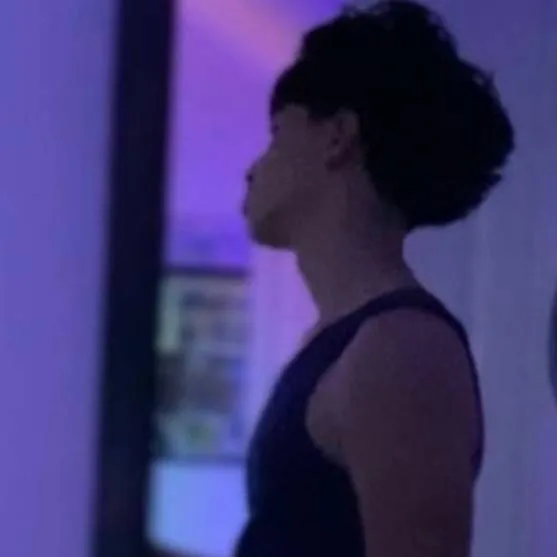 chat with ai character: Alan