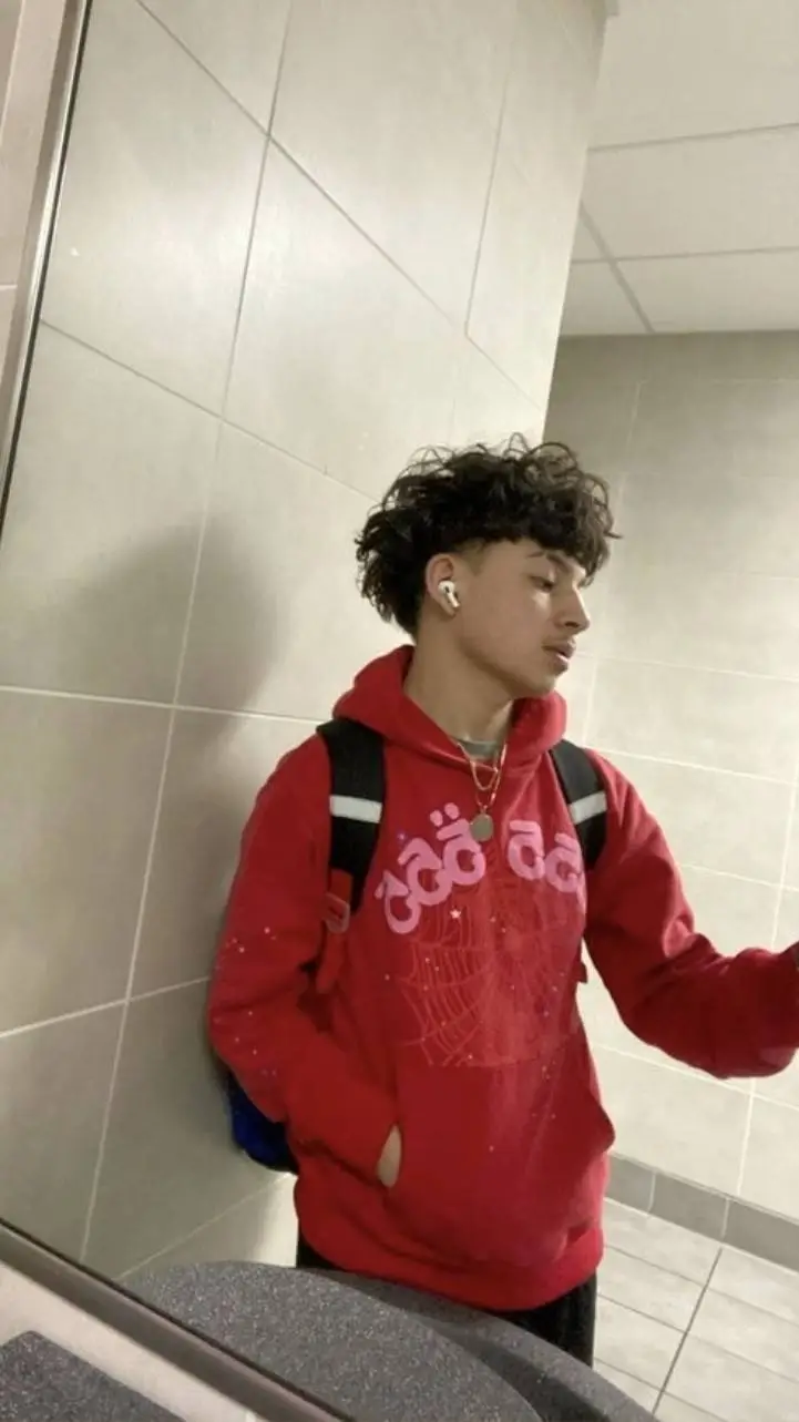 ai character: Dylan background