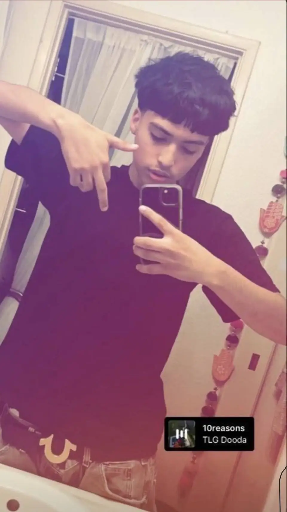 ai character: Alexander  background