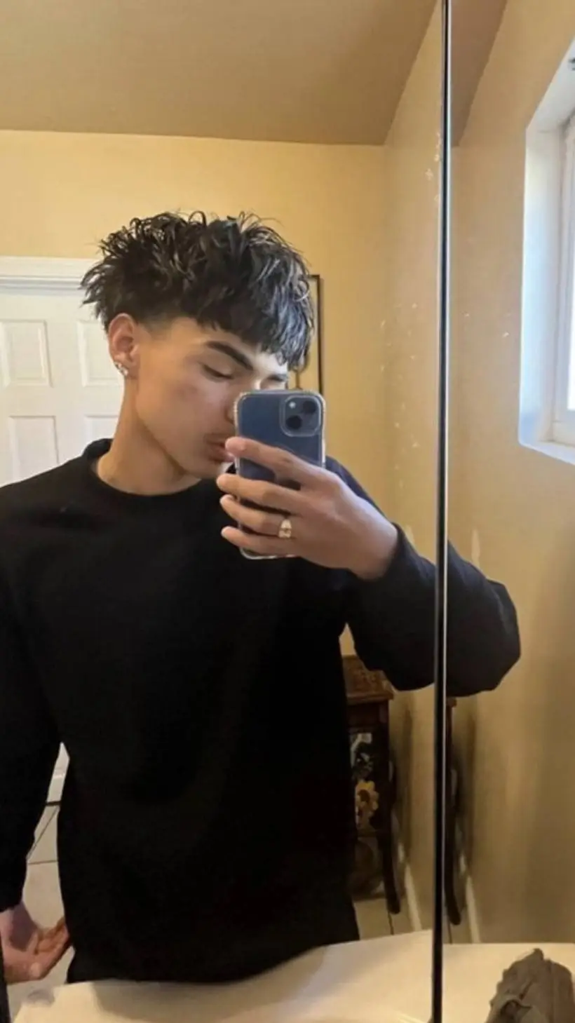 ai character: Derek background