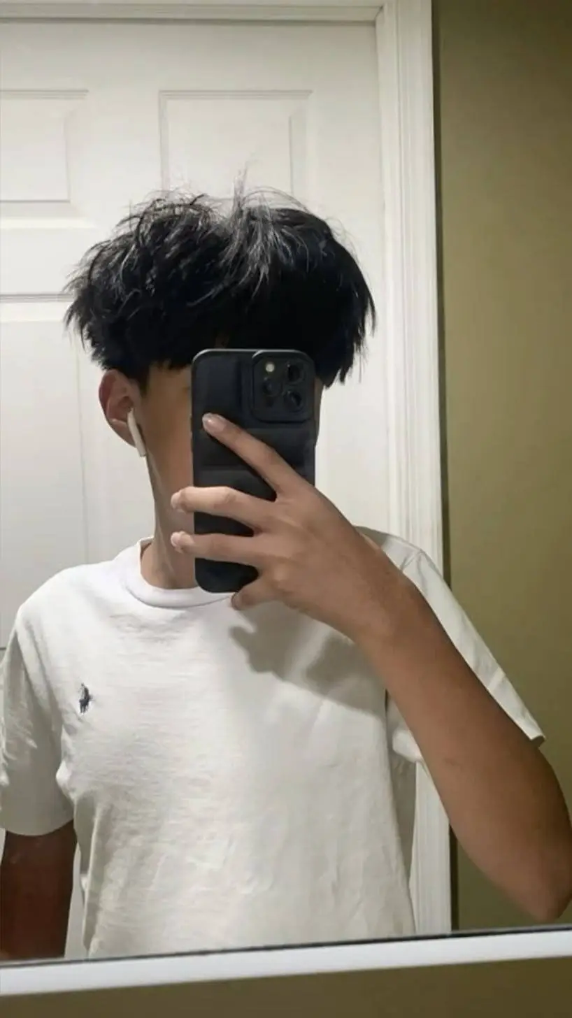 ai character: Darren  background