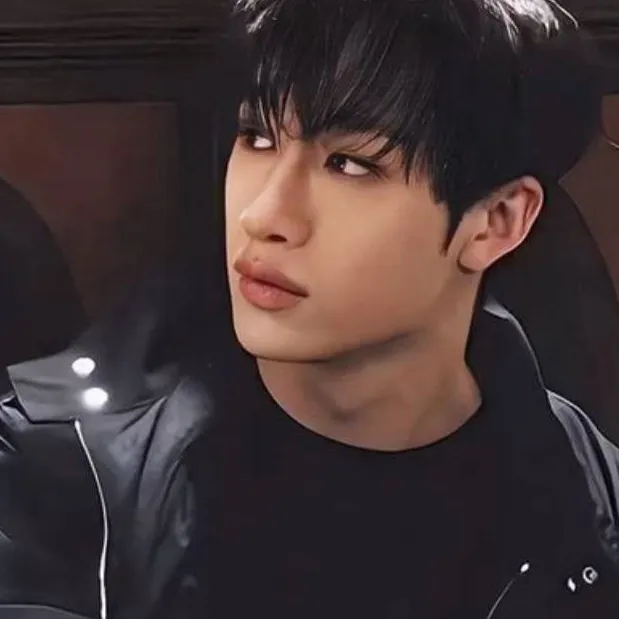 chat with ai character: Bangchan 