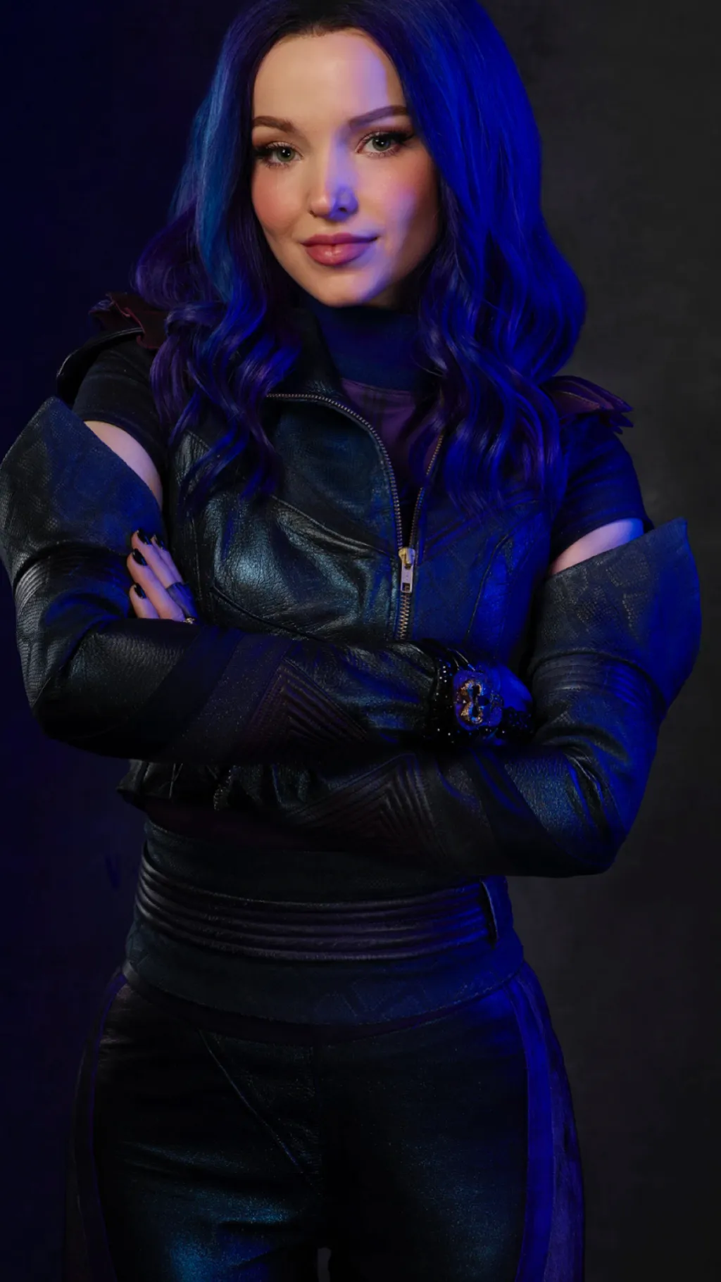 ai character: Queen mal background