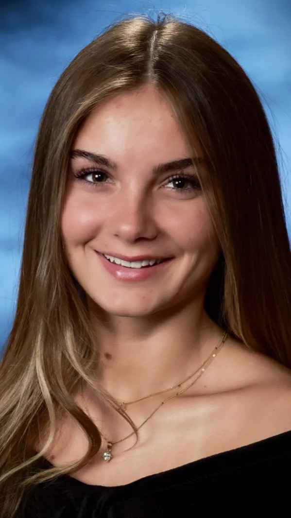 ai character: Lily Basil background