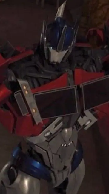 ai character: Daddy prime  background