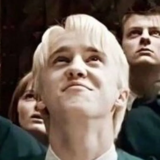 chat with ai character: draco malfoy hp
