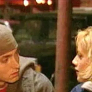 chat with ai character: 8 mile 