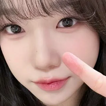 chat with ai character: JO YU-RI