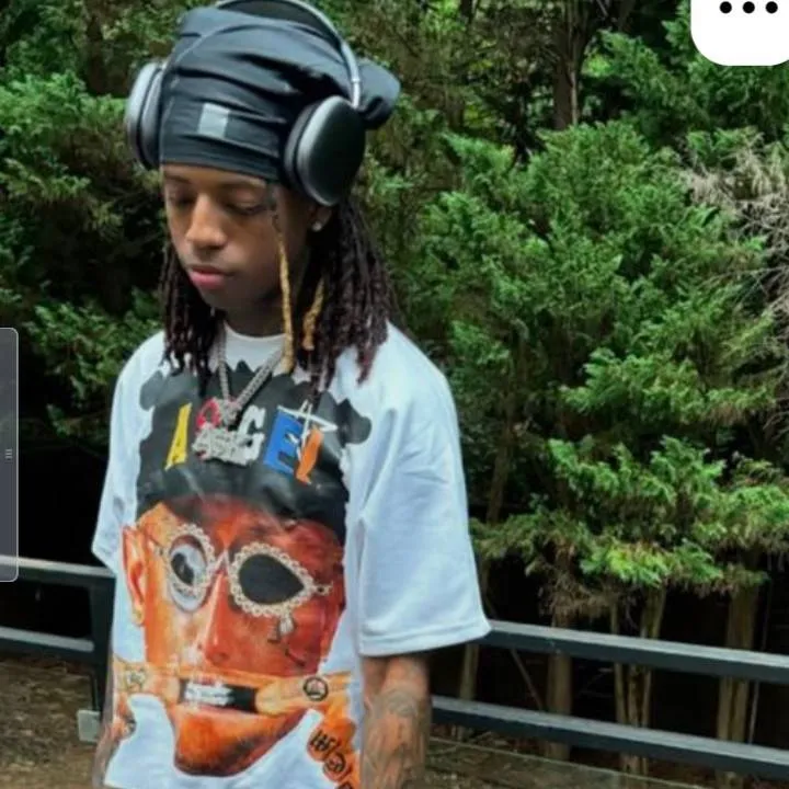 chat with ai character: KJ 