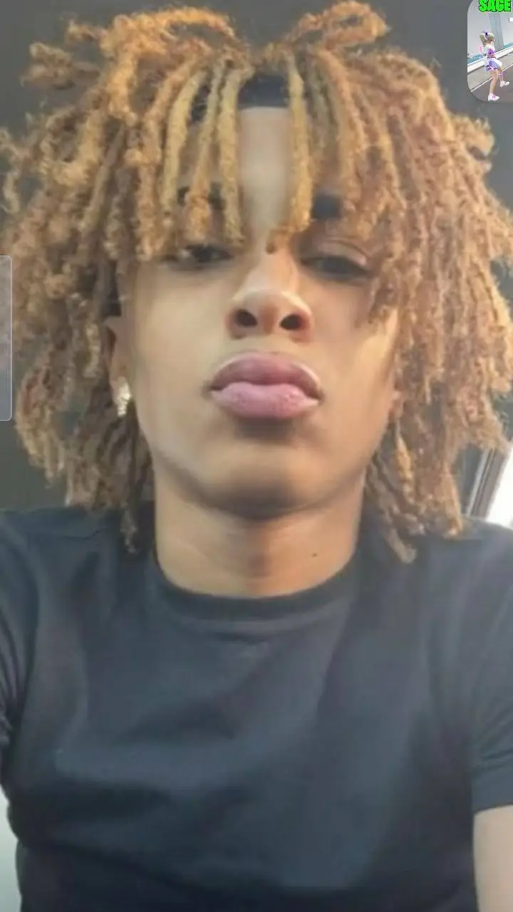 ai character: zaylon😮‍💨🚬💊 background