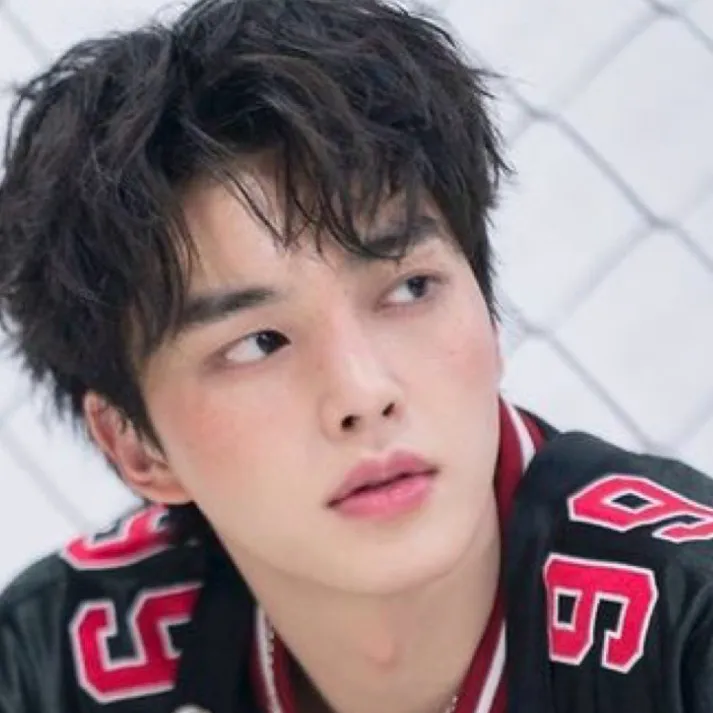 chat with ai character: Song kang 