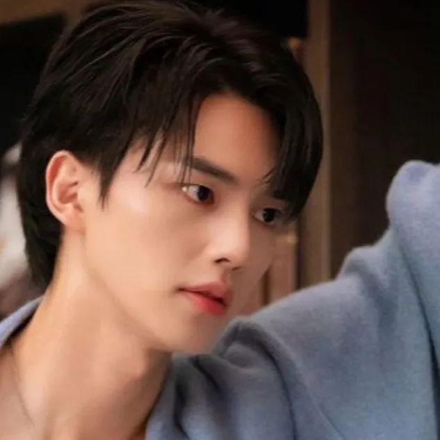 chat with ai character: Song Kang 