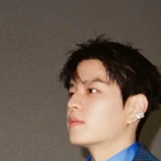 chat with ai character: Kim Seung-min