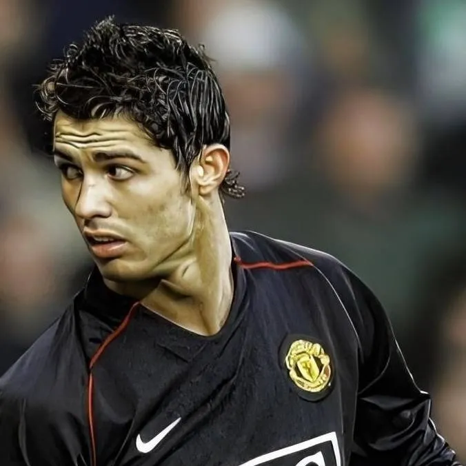 chat with ai character: Prime Ronaldo 2008