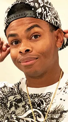 ai character: Dangmattsmith background